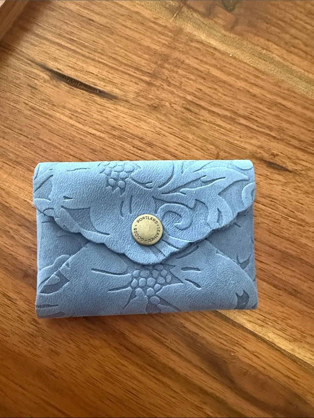 Portland Leather compact suede
